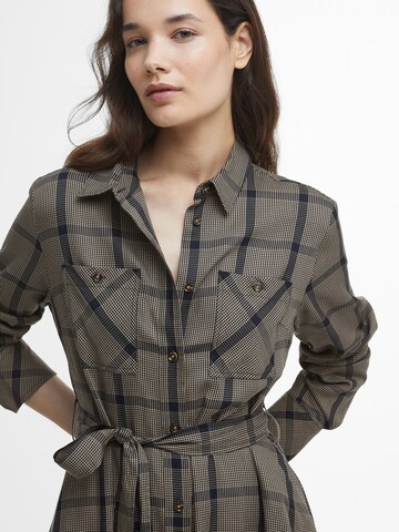 Barbour Μπλουζοφόρεμα σε καφέ