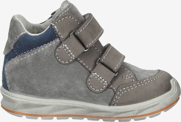 Chaussure basse Pepino en gris