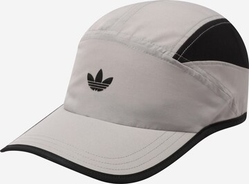 ADIDAS ORIGINALS Cap 'Adventure Tech' in Grau: predná strana