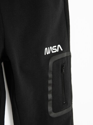 Cool Club Tapered Pants in Black