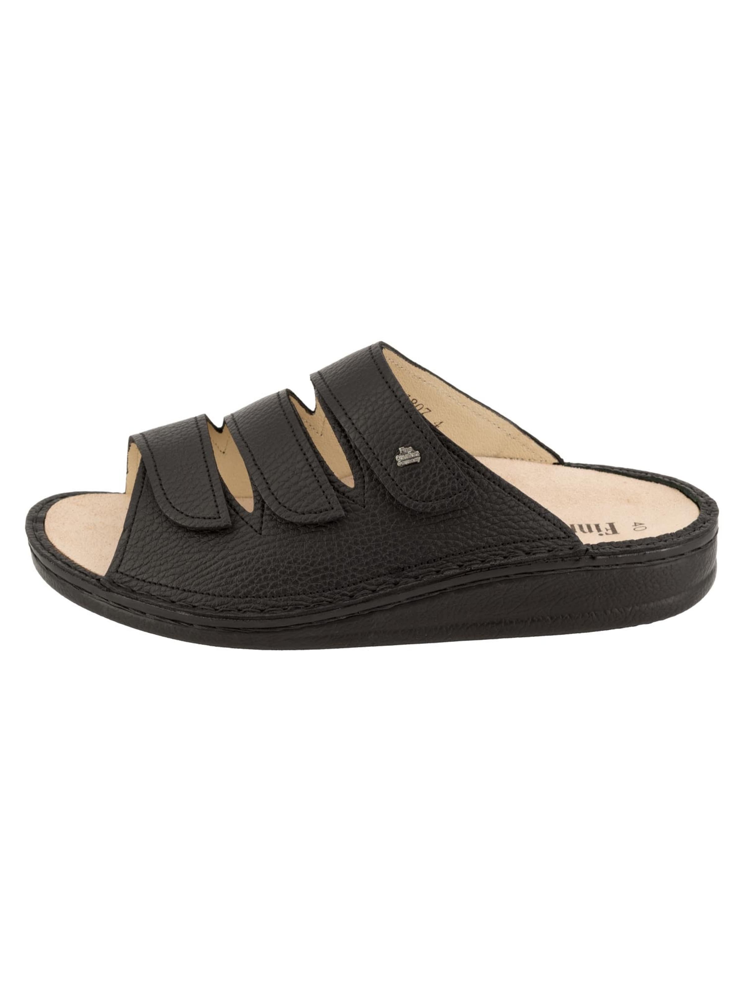 Finn Comfort Muiltjes 'Korfu' in Zwart: voorkant