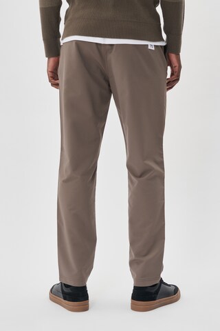 Matinique Regular Chinohose 'Hart' in Beige
