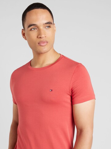 TOMMY HILFIGER Slim fit Μπλουζάκι σε κόκκινο