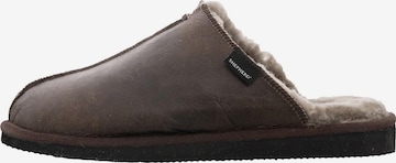 SHEPHERD Slippers 'Hugo' in Brown: front
