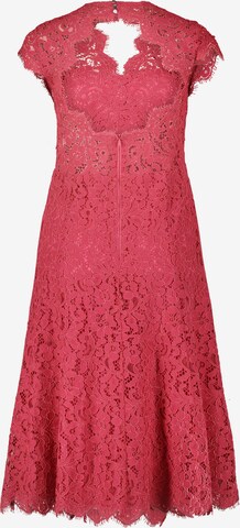 Robe de cocktail Vera Mont en rouge