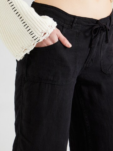 Regular Pantalon BDG Urban Outfitters en noir