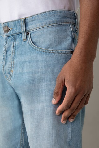 STRELLSON Regular Jeans 'Roby' in Blauw