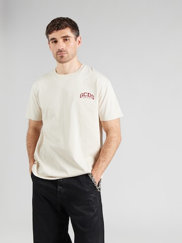 Tricou de la GCDS pe alb: față