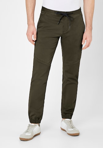 REDPOINT Regular Chino Pants in Green: front