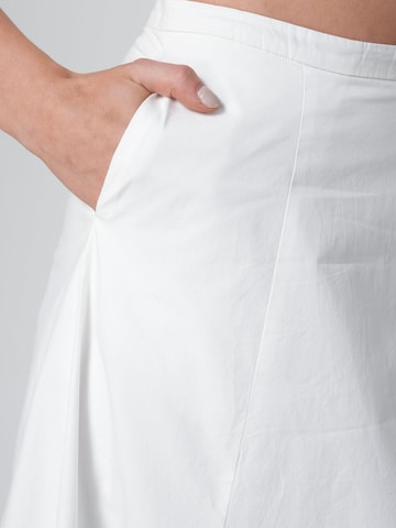 Jupe M.O.D MIRACLE OF DENIM en blanc