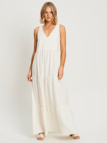 Calli Φόρεμα 'BRUNCH' σε λευκό: μπροστά