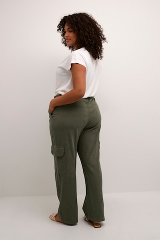 Loosefit Pantaloni 'Nana' di KAFFE CURVE in verde