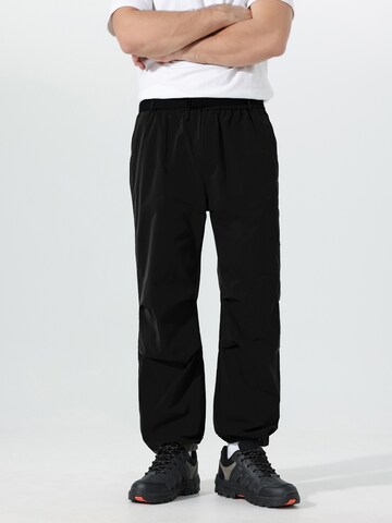 Youthup Loose fit Cargo Pants in Black