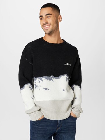 !Solid Sweater 'Deryk' in Black: front