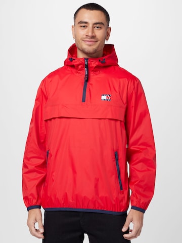 Tommy Jeans Between-Season Jacket 'Chicago' in Red: front