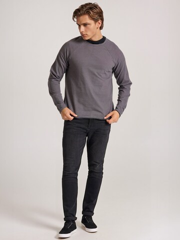 Funky Buddha Shirt in Grey