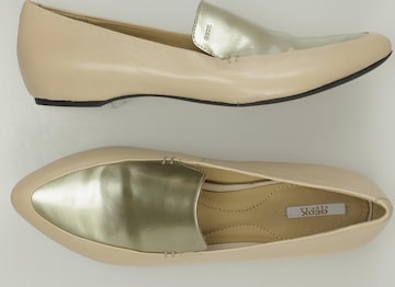 GEOX Flats & Loafers in 39 in Gold: front