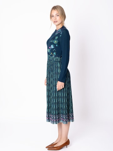 IVKO Woman Kleid in Grün