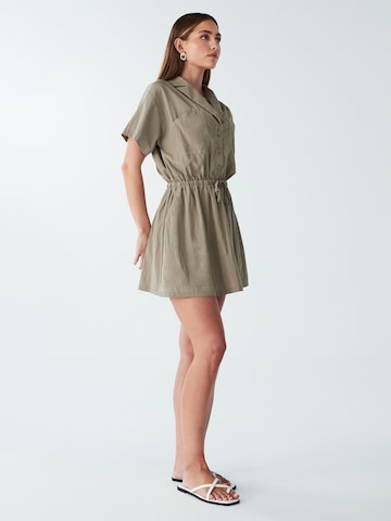 Robe 'Zimi' Willa en gris
