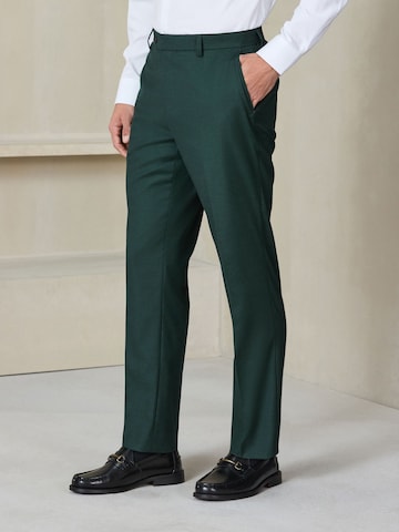 regular Pantaloni con piega frontale di Next in verde: frontale