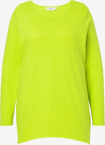 Angel of Style Shirt in Green: front