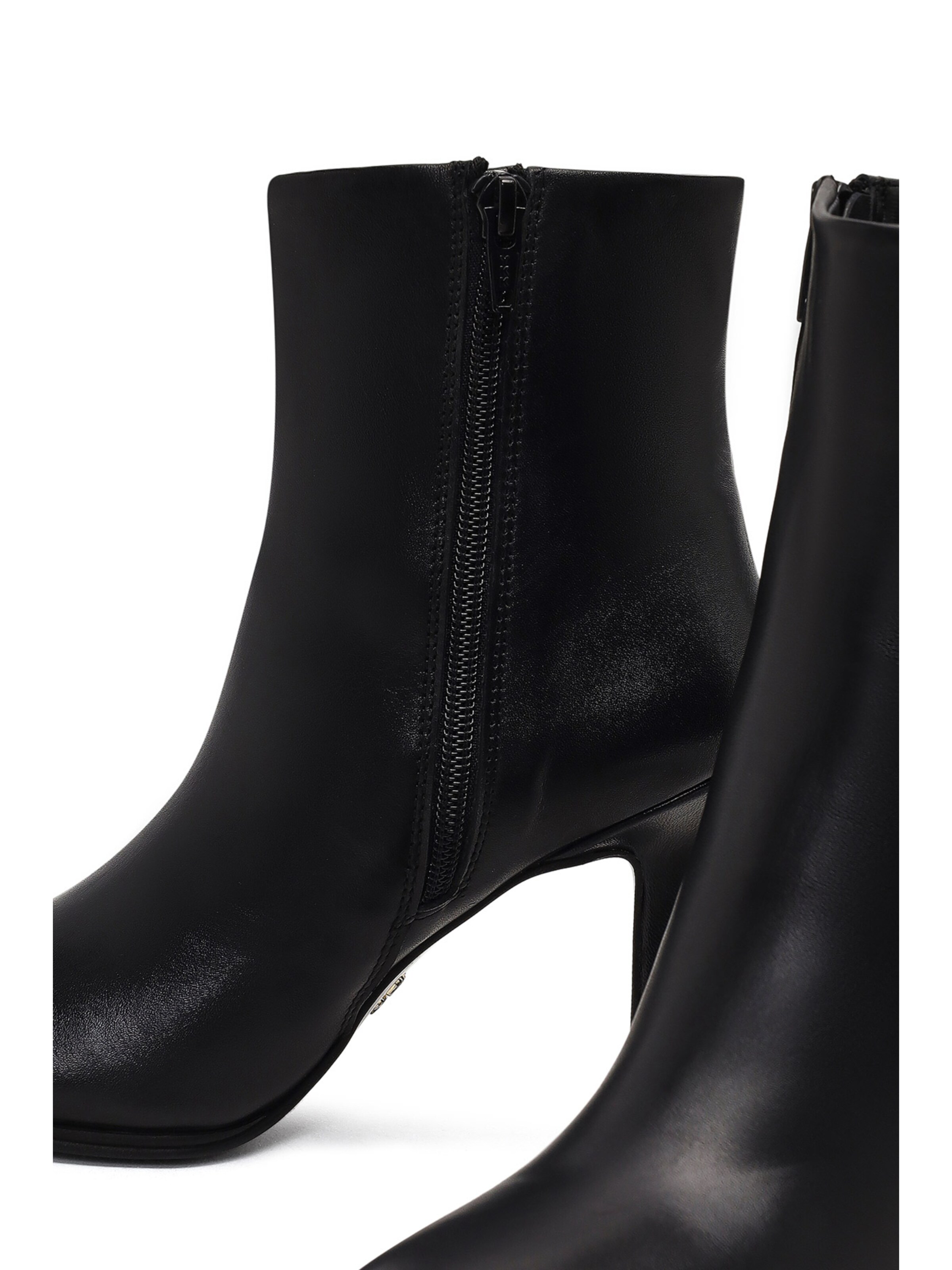 Stivaletto di Derimod in nero