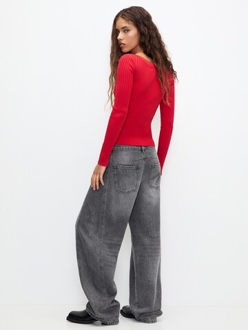 Pullover di Pull&Bear in rosso