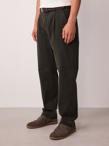 Next Loose fit Pleated Jeans in Brown: front