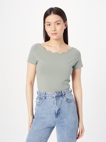 ABOUT YOU Shirt 'Charlotta' in Green: front