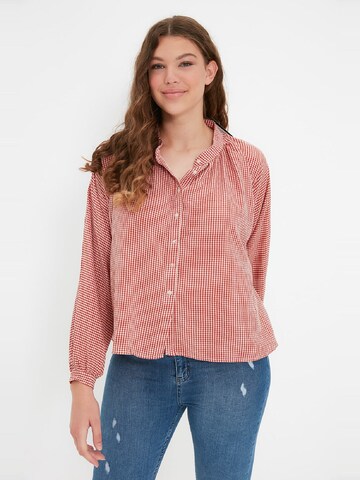 Camicia da donna di Trendyol in rosso: frontale