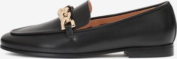 Kazar Moccasins in Black: front