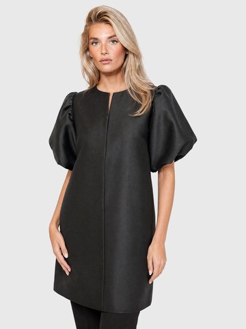 APART Blazer in Black: front