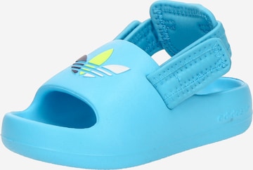 ADIDAS ORIGINALS - Zapatos abiertos 'Adifom Adilette' en azul: frente