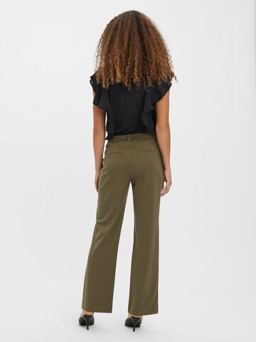 VERO MODA Regular Pants in Green