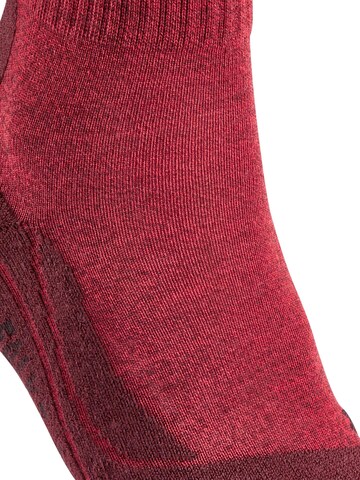 FALKE Sportsocken 'TK2 Explore Wool'‌‌ in Rot