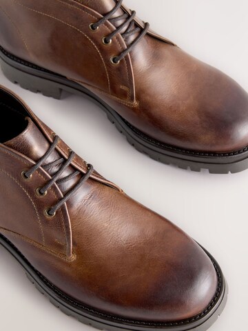 Next Chukka boots i brun