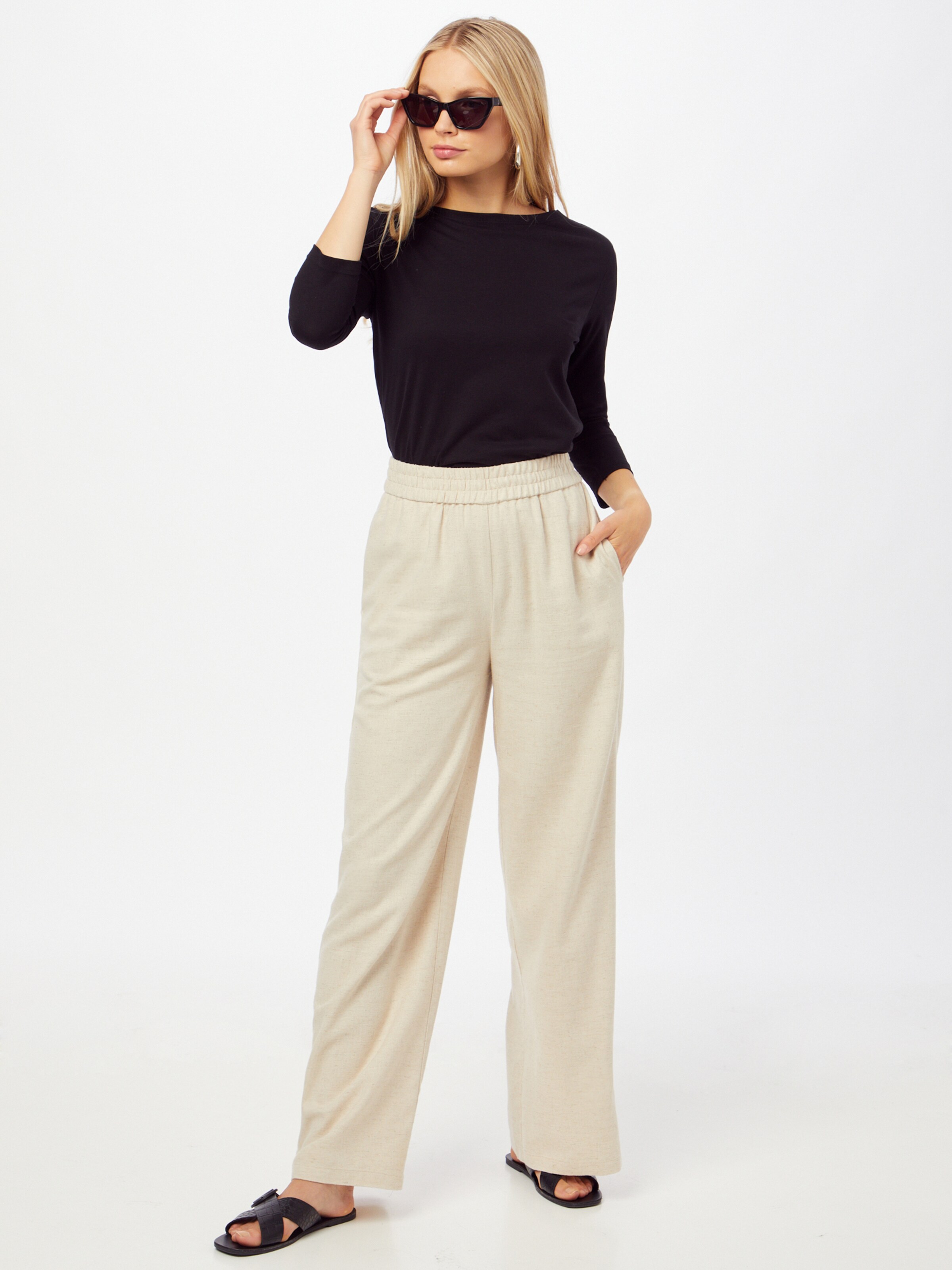 Frauen Shirts & Tops SELECTED FEMME Shirt 'STANDARD' in Schwarz - IM95630 Frauen Shirts & Tops SELECTED FEMME Shirt 'STANDARD' in Schwarz - IM95630