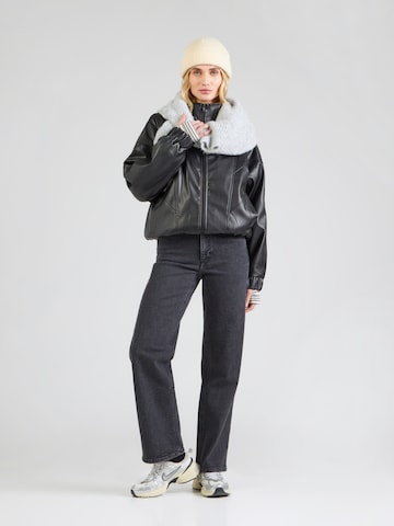 ONLY - Perna larga Calças de ganga 'ONLJuicy' em preto