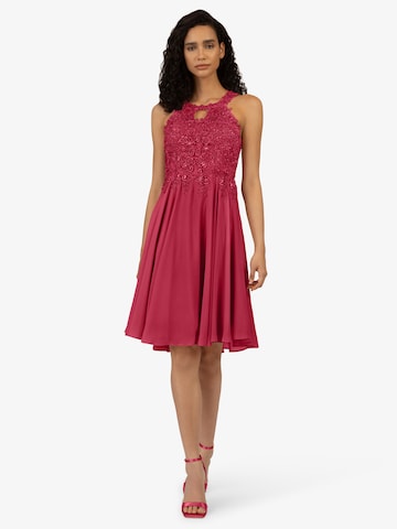 Robe de cocktail APART en rose : devant