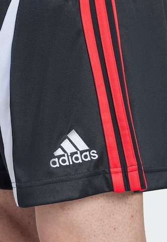 ADIDAS ORIGINALS Loosefit Broek 'Teamgeist Adicolor' in Zwart