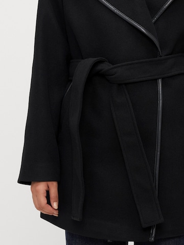 Vero Moda Petite Демисезонное пальто в Черный