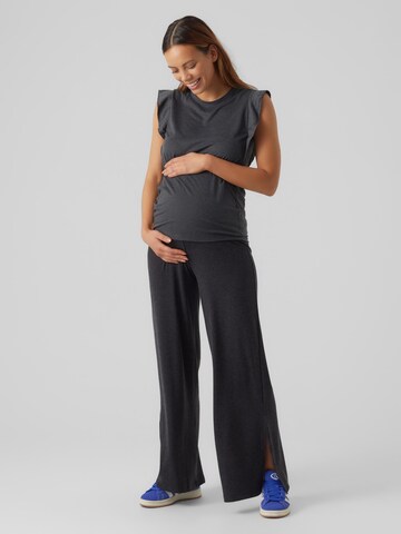 MAMALICIOUS Loose fit Trousers 'PETRA' in Black