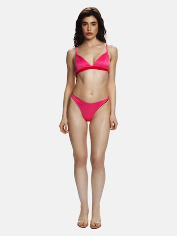 Triangolo Top per bikini 'French Kiss' di EKCENTRIK in rosa