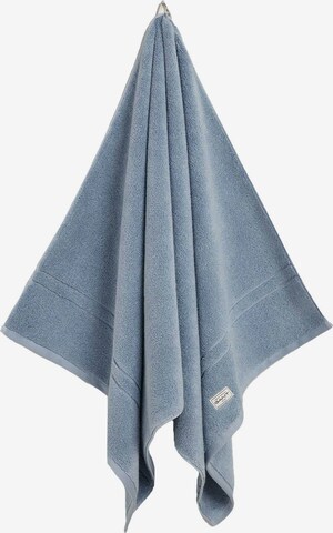 GANT Shower Towel in Blue: front