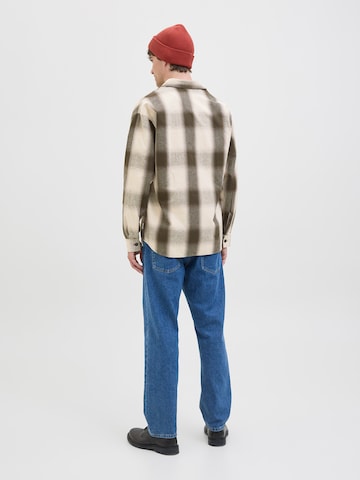 JJ Rebel Comfort Fit Paita värissä valkoinen