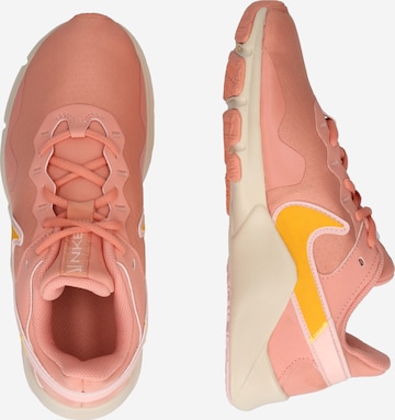 NIKE Športová obuv - oranžová