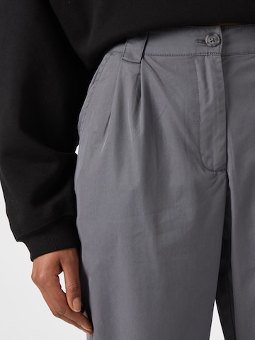 Pimkie Regular Pleat-Front Pants 'Pananas' in Grey