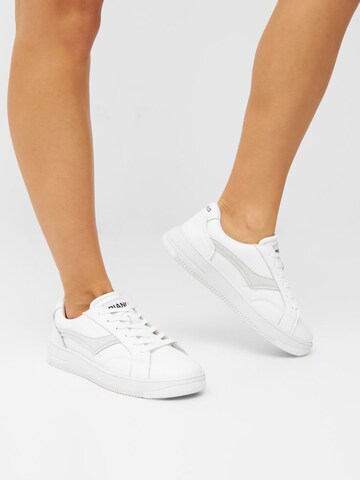 Bianco Sneakers laag in Wit: voorkant