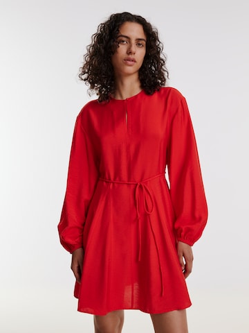 Robe 'Jeanette' EDITED en rouge : devant