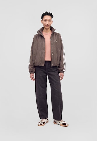 ruda ADIDAS ORIGINALS Demisezoninė striukė 'Adilenium Season 6': priekis